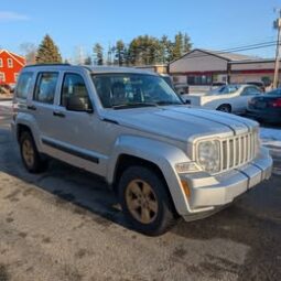 2012 Jeep Liberty Sport SUV 4D full