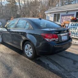 2015 Chevrolet Cruze LS Sedan 4D full