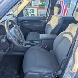 2012 Jeep Liberty Sport SUV 4D full