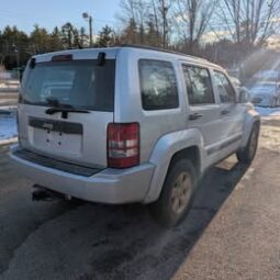 2012 Jeep Liberty Sport SUV 4D full