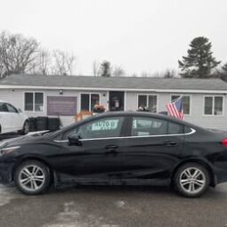 2017 Chevrolet Cruze LT Sedan 4D full