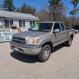 2001 Toyota Tundra Access Cab SR5 Pickup 4D 6 1/2 ft full