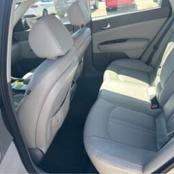 2017 Kia Optima EX Sedan 4D full
