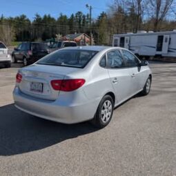 2008 Hyundai Elantra SE Sedan 4D full