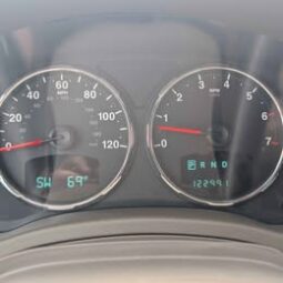 2010 Jeep Liberty Sport SUV 4D full