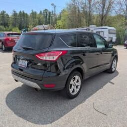 2015 Ford Escape SE Sport Utility 4D full