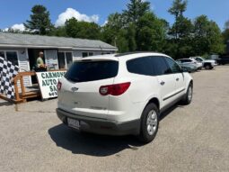 2012 Chevrolet traverse LS Sport Utility 4D full