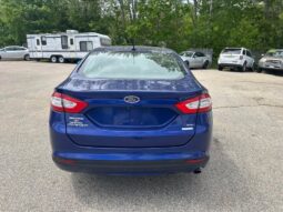 2016 Ford Fusion SE Sedan 4D full