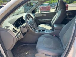 2012 Chevrolet traverse LS Sport Utility 4D full