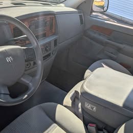 2006 Dodge Ram 1500 Quad Cab SLT Pickup 4D 6 1/4 ft full