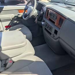 2006 Dodge Ram 1500 Quad Cab SLT Pickup 4D 6 1/4 ft full