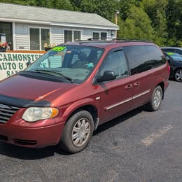 2007 Chrysler Town & Country Touring Minivan 4D