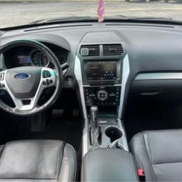 2014 Ford Explorer XLT Sport SUV 4D full
