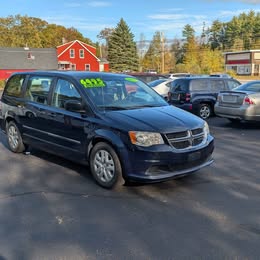 2014 Dodge Grand Caravan SE Plus Minivan 4D full