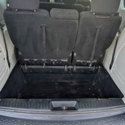 2014 Dodge Grand Caravan SE Plus Minivan 4D full