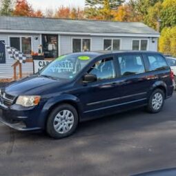 2014 Dodge Grand Caravan SE Plus Minivan 4D full