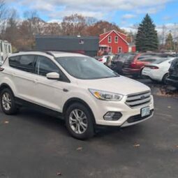 2018 Ford Escape SEL Sport Utility AWD full