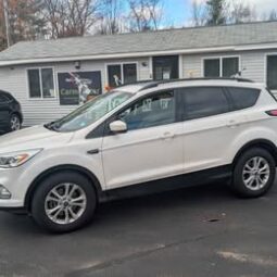 2018 Ford Escape SEL Sport Utility AWD full