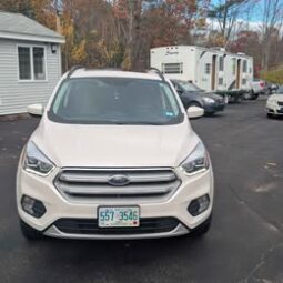 2018 Ford Escape SEL Sport Utility AWD full