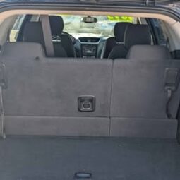 2016 Chevrolet Traverse LT Sport Utility 4D full
