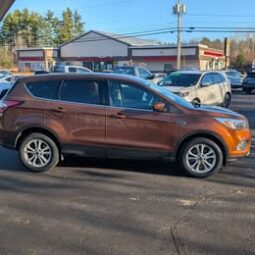 2017 Ford Escape SE Sport SUV 4D full