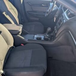 2016 Chevrolet Traverse LT Sport Utility 4D full