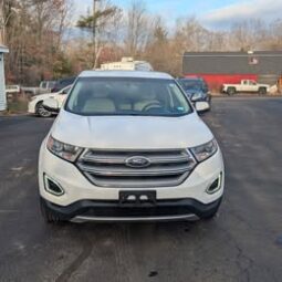 2016 Ford Edge SE Sport Utility 4D full