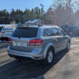 2017 Dodge Journey SXT Sport Utility 4D full