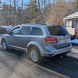 2017 Dodge Journey SXT Sport Utility 4D full