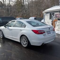 2015 Subaru Legacy 2.5i Premium Sedan 4D full