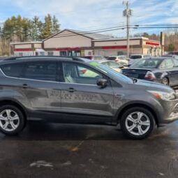 2015 Ford Escape SE Sport SUV 4D full