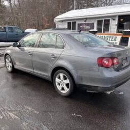 2009 Volkswagen Jetta 2.5L SE Sedan 4D full