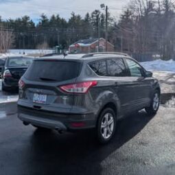 2015 Ford Escape SE Sport SUV 4D full