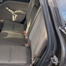 2015 Ford Escape SE Sport SUV 4D full