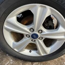 2015 Ford Escape SE Sport SUV 4D full