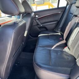 2011 Lincoln MKZ Hybrid Sedan 4D full