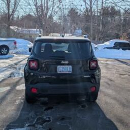 2015 Jeep Renegade Latitude Sport Utility 4D full
