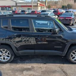 2015 Jeep Renegade Latitude Sport Utility 4D full