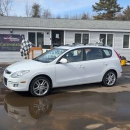 2012 Hyundai Elantra Touring GLS Wagon 4D full