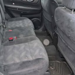 2015 Nissan Rogue S Sport Utility 4D full