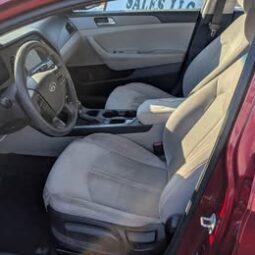 2016 Hyundai Sonata SE Sedan 4D full