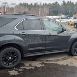 2017 Chevrolet Equinox LT Sport Utility 4D full