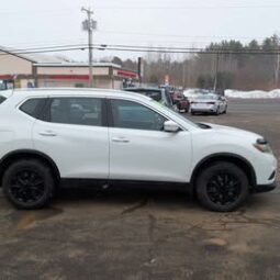 2015 Nissan Rogue S Sport Utility 4D full