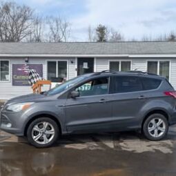 2014 Ford Escape SE Sport Utility 4D full