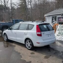 2012 Hyundai Elantra Touring GLS Wagon 4D full