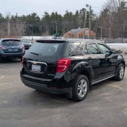 2016 Chevrolet Equinox LS Sport Utility 4D full