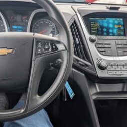 2016 Chevrolet Equinox LS Sport Utility 4D full