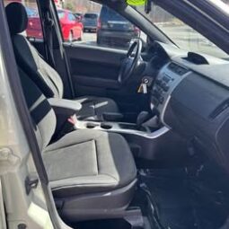 2011 Ford Focus SE Sedan 4D full