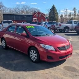 2010 Toyota Corolla LE Sedan 4D full