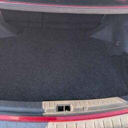 2010 Toyota Corolla LE Sedan 4D full